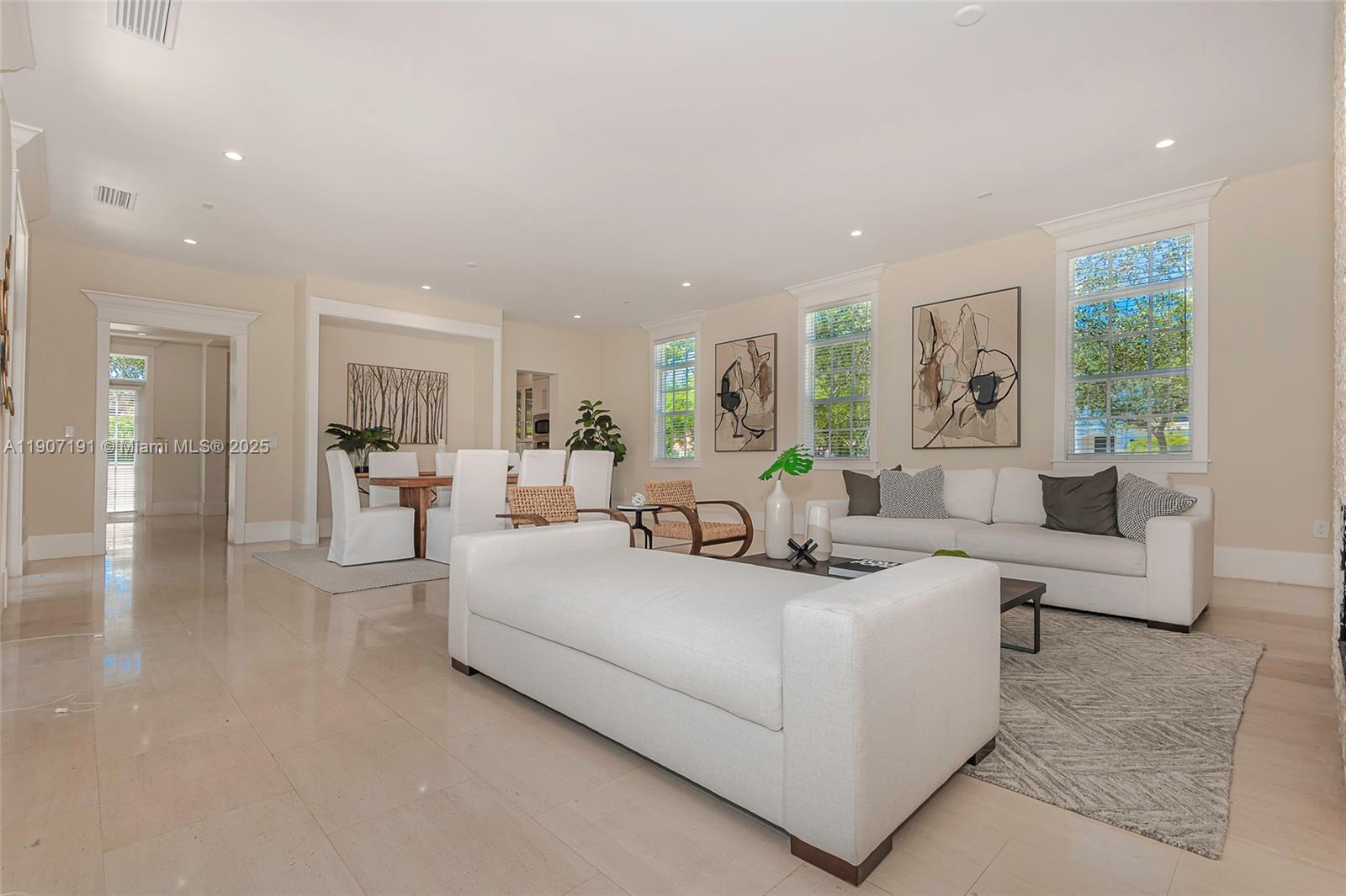 7745 SW 54th Ave Miami, FL 33143