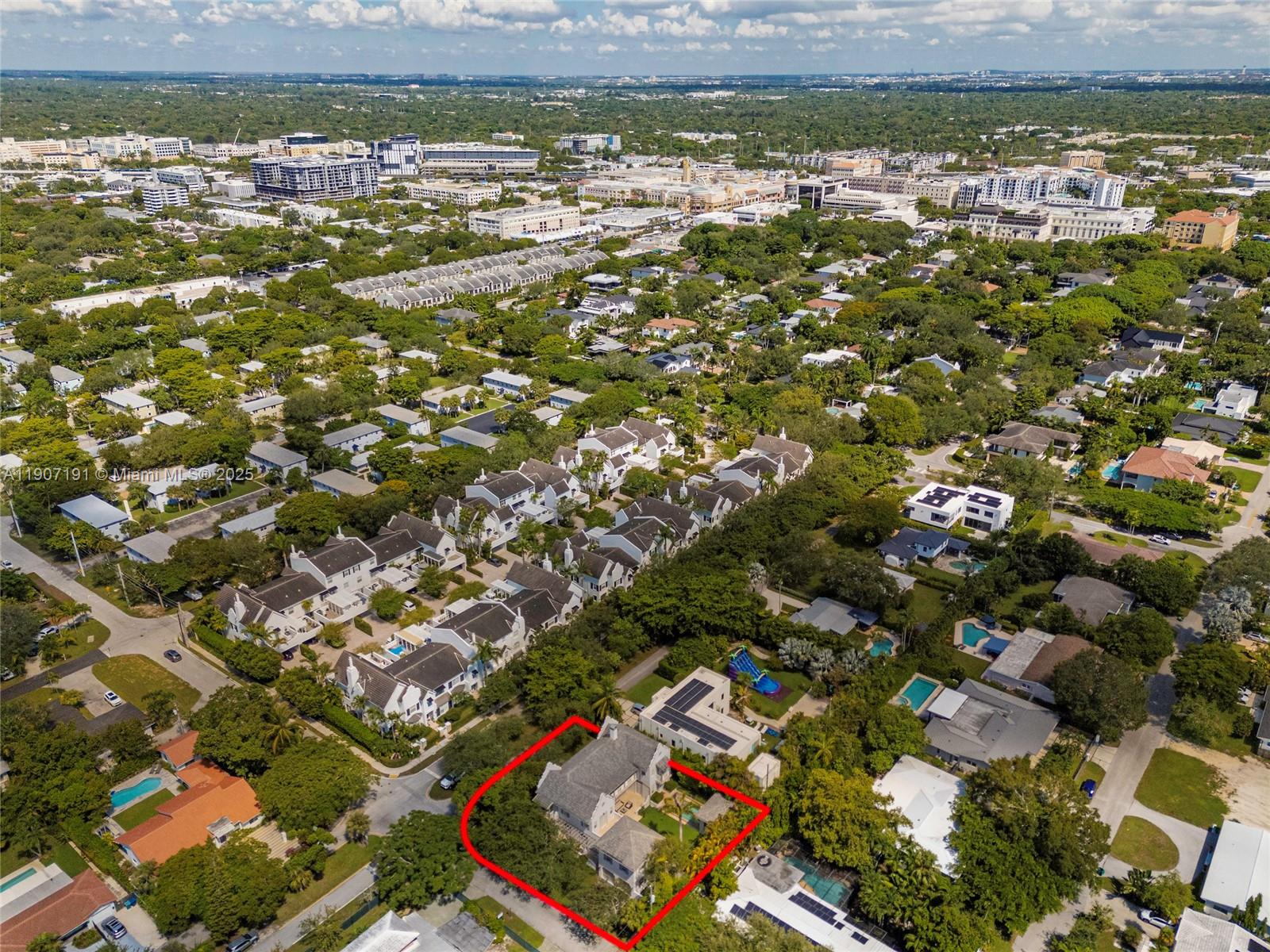 7745 SW 54th Ave Miami, FL 33143