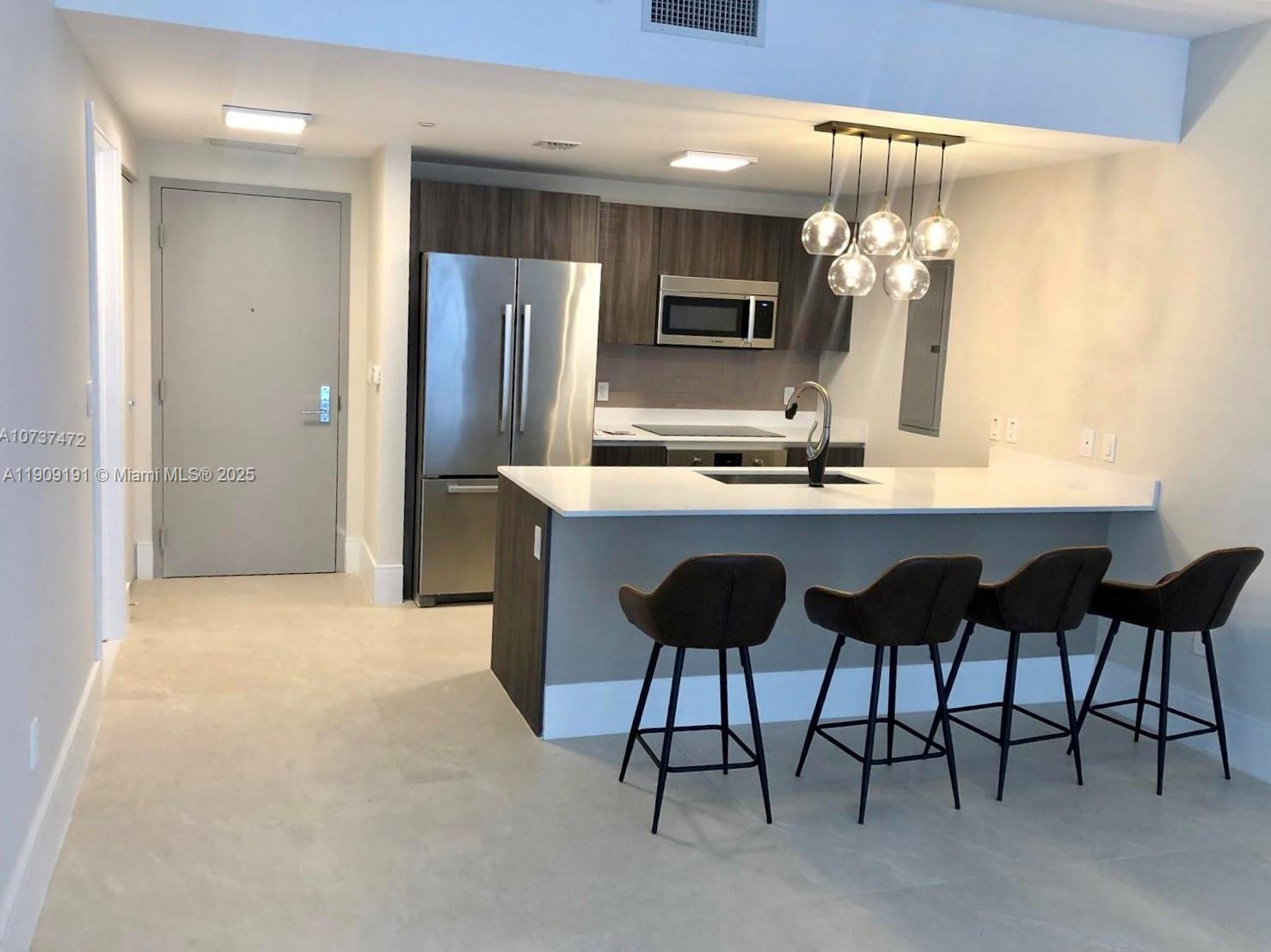 image Aria On The Bay Condo8