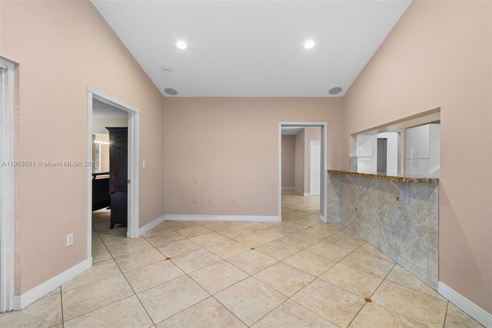 3510 SW 13th St Miami, FL 33145