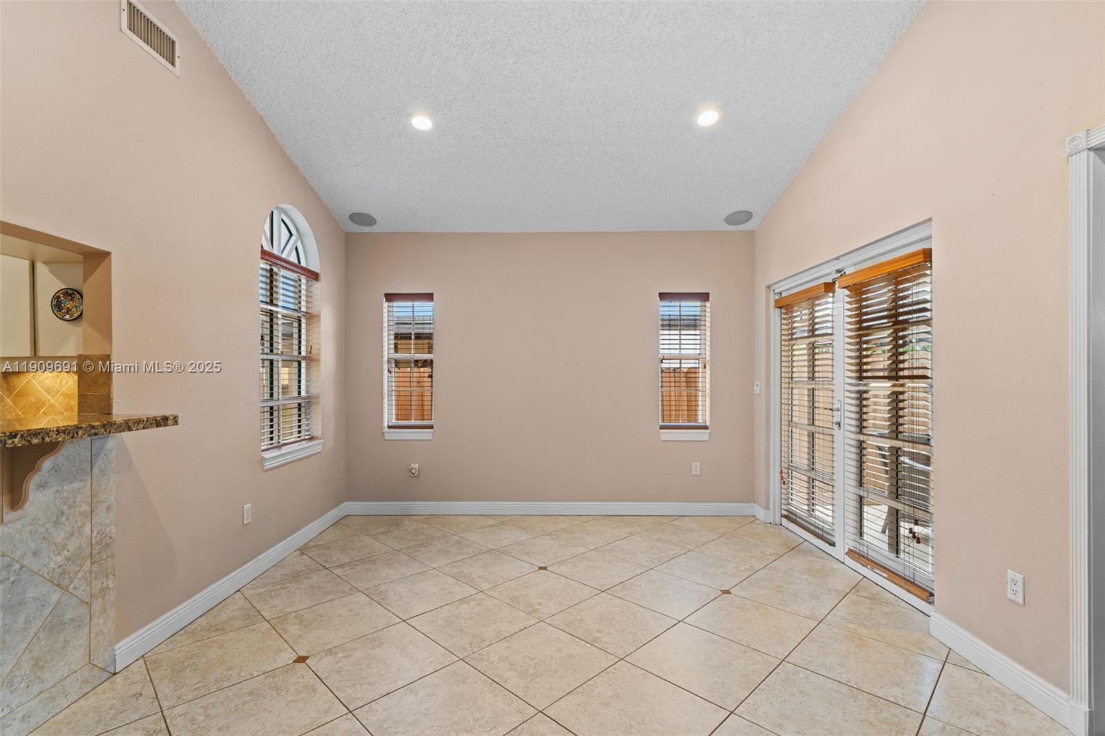 3510 SW 13th St Miami, FL 33145