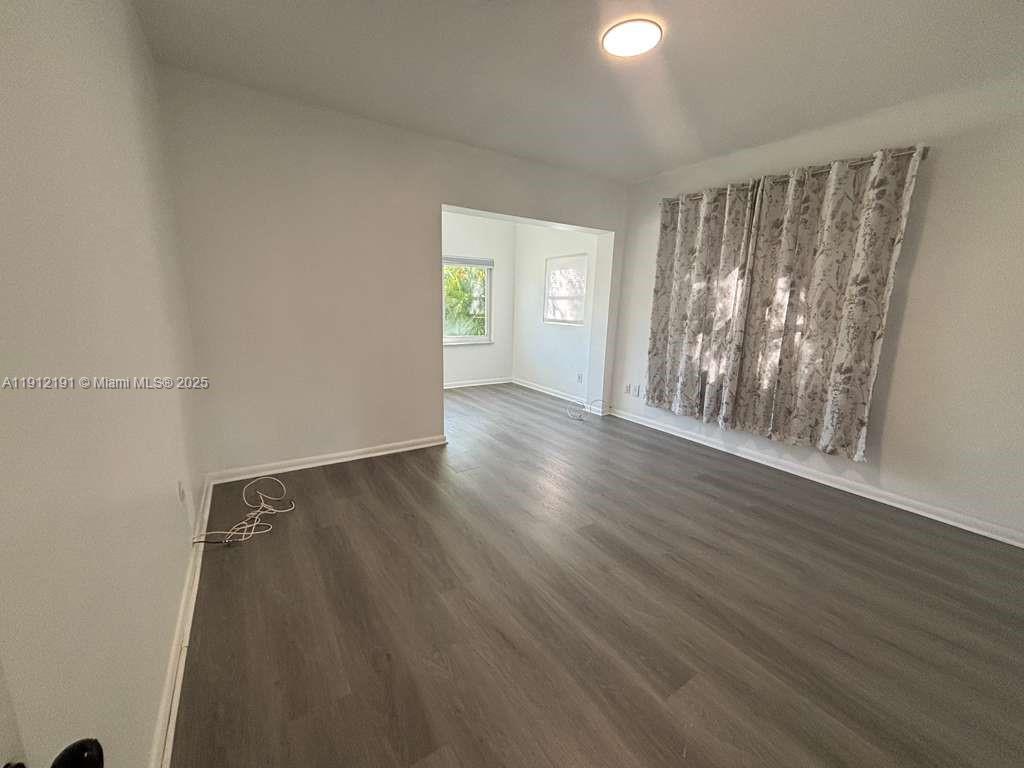 9324 Byron Ave Surfside, FL 33154