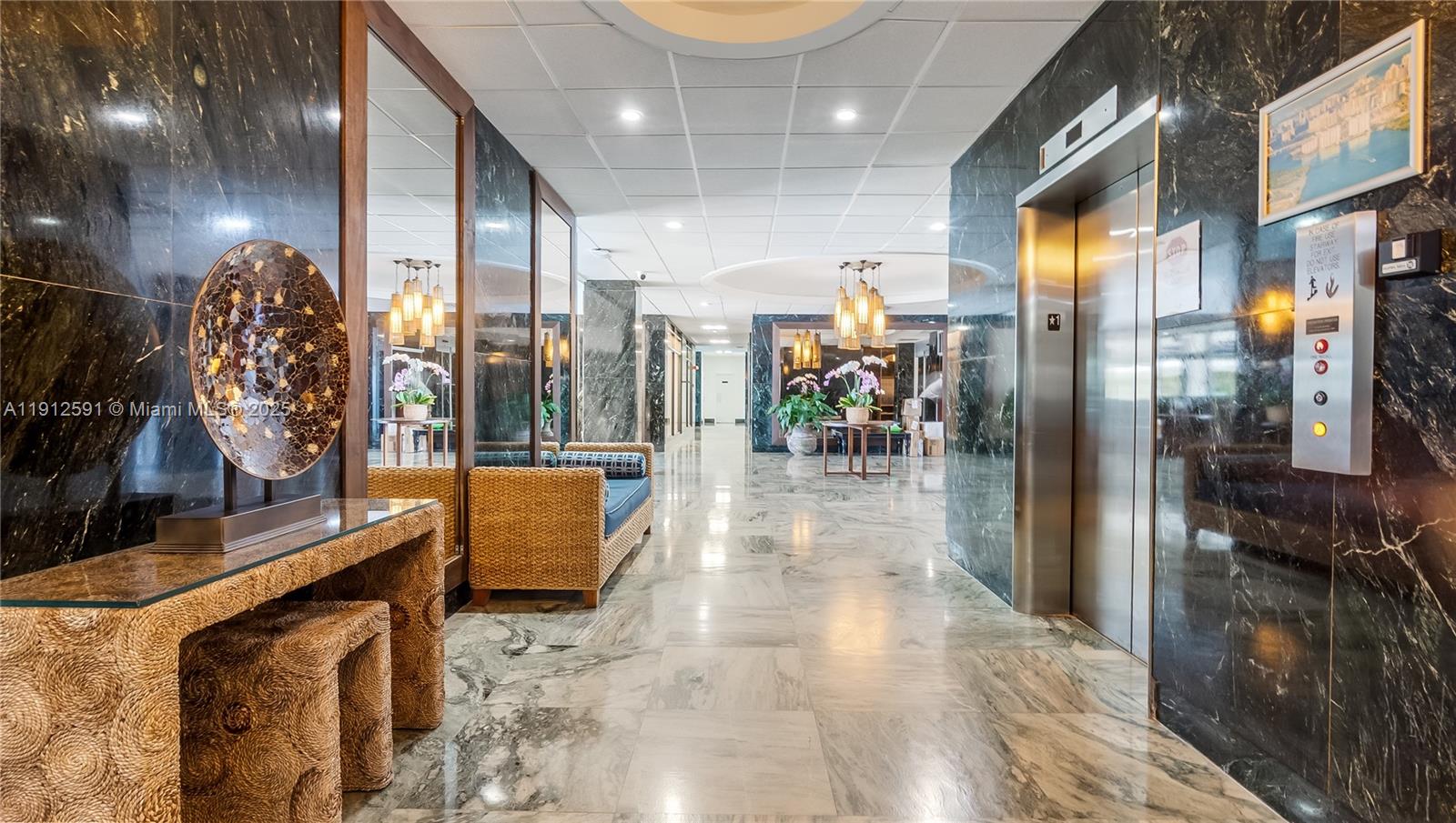 image Arlen House West1