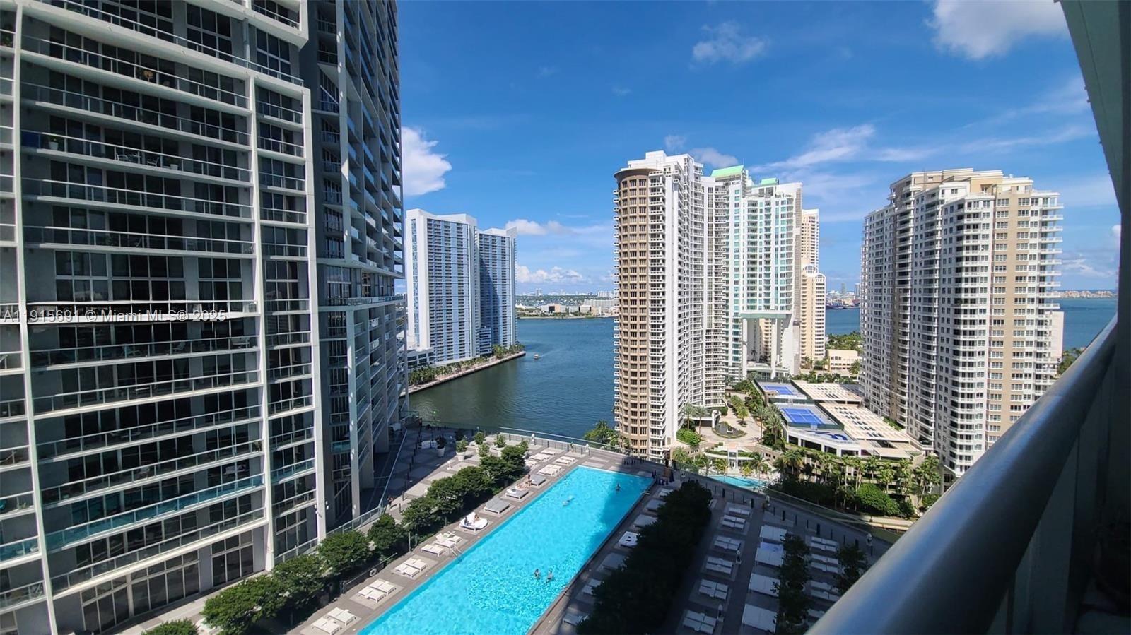 image Icon Brickell11