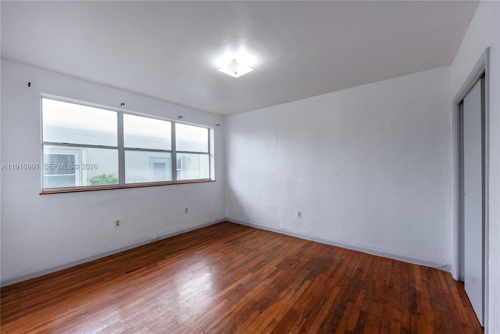 1255 Marseille Dr #125 Miami Beach, FL 33141