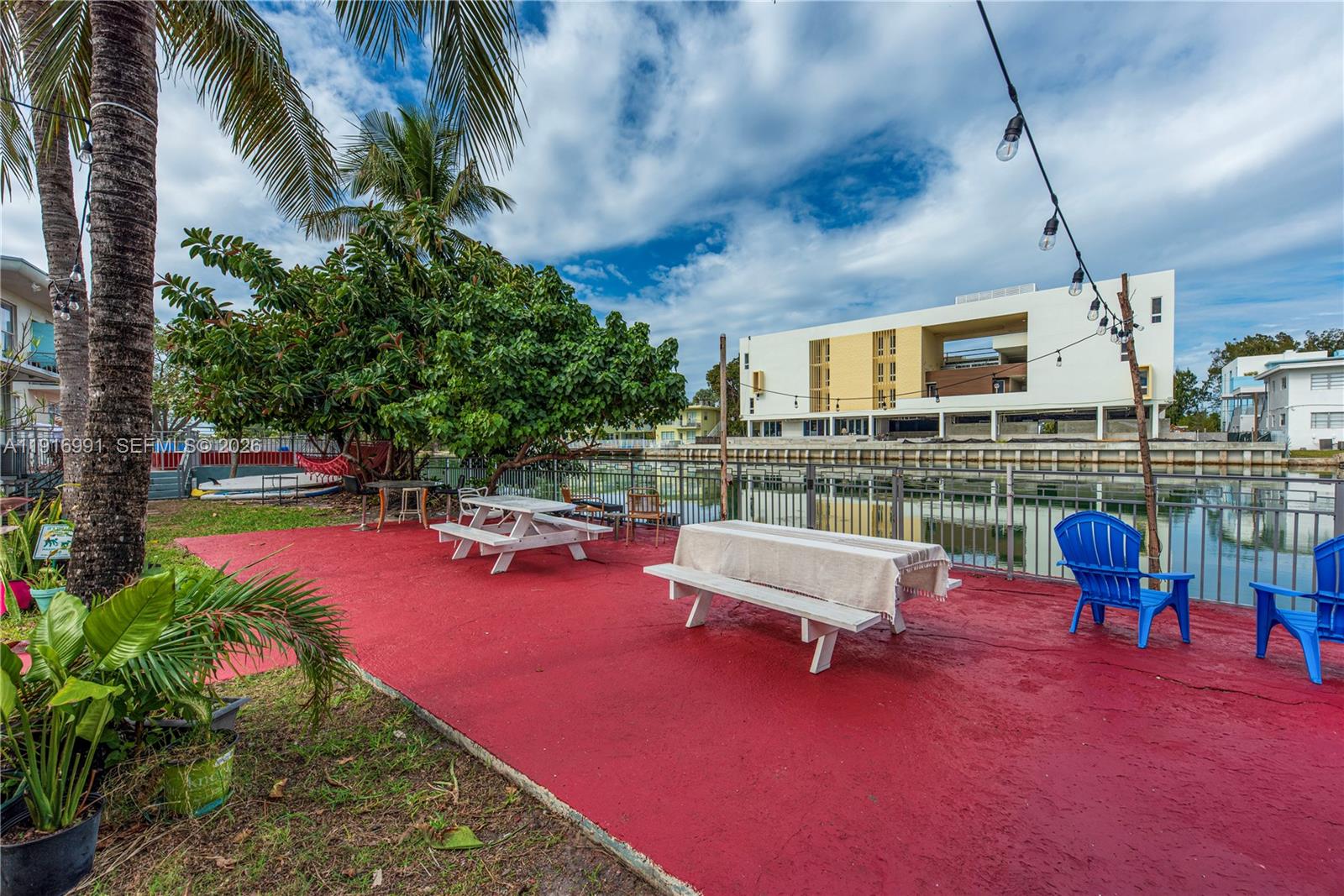 1255 Marseille Dr #125 Miami Beach, FL 33141