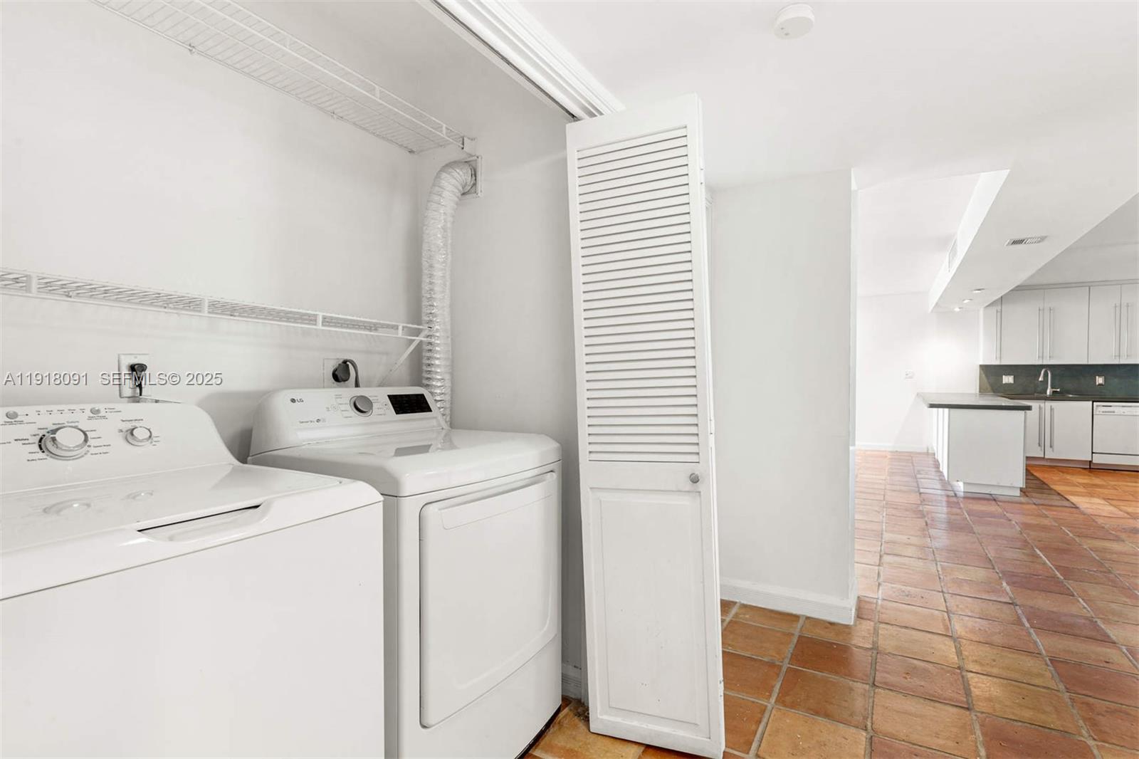 1 Grove Isle Dr #A405 Miami, FL 33133