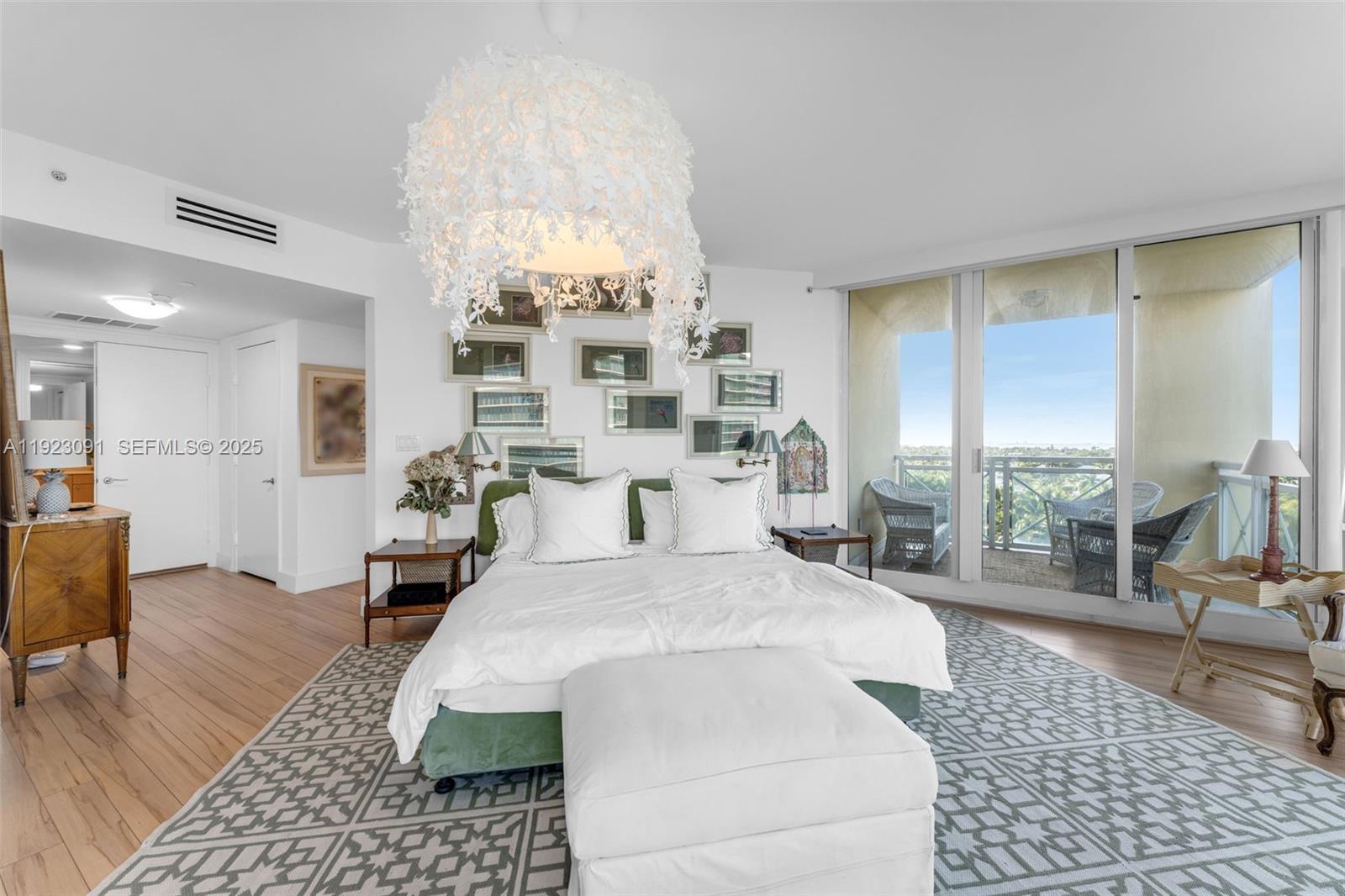 430 Grand Bay Dr #808 Key Biscayne, FL 33149