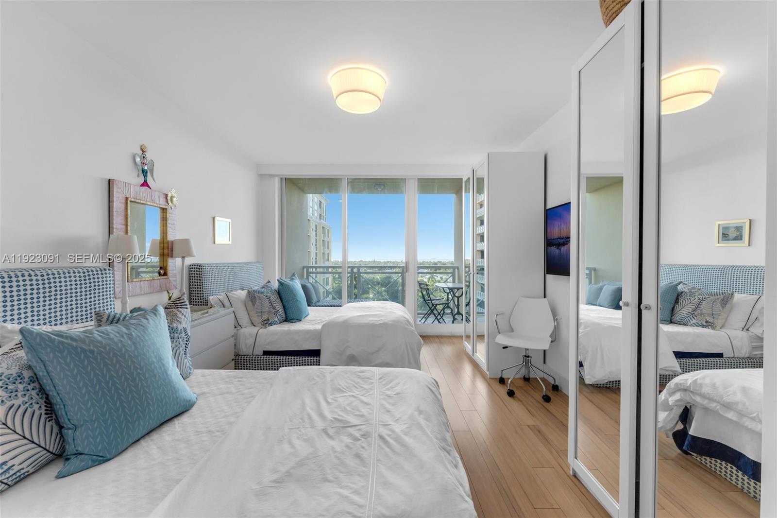 430 Grand Bay Dr #808 Key Biscayne, FL 33149