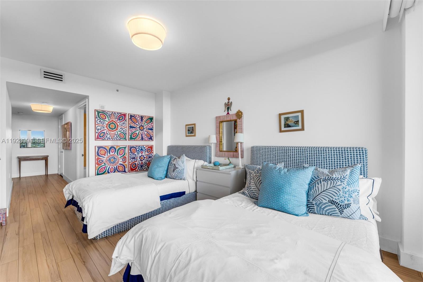 430 Grand Bay Dr #808 Key Biscayne, FL 33149