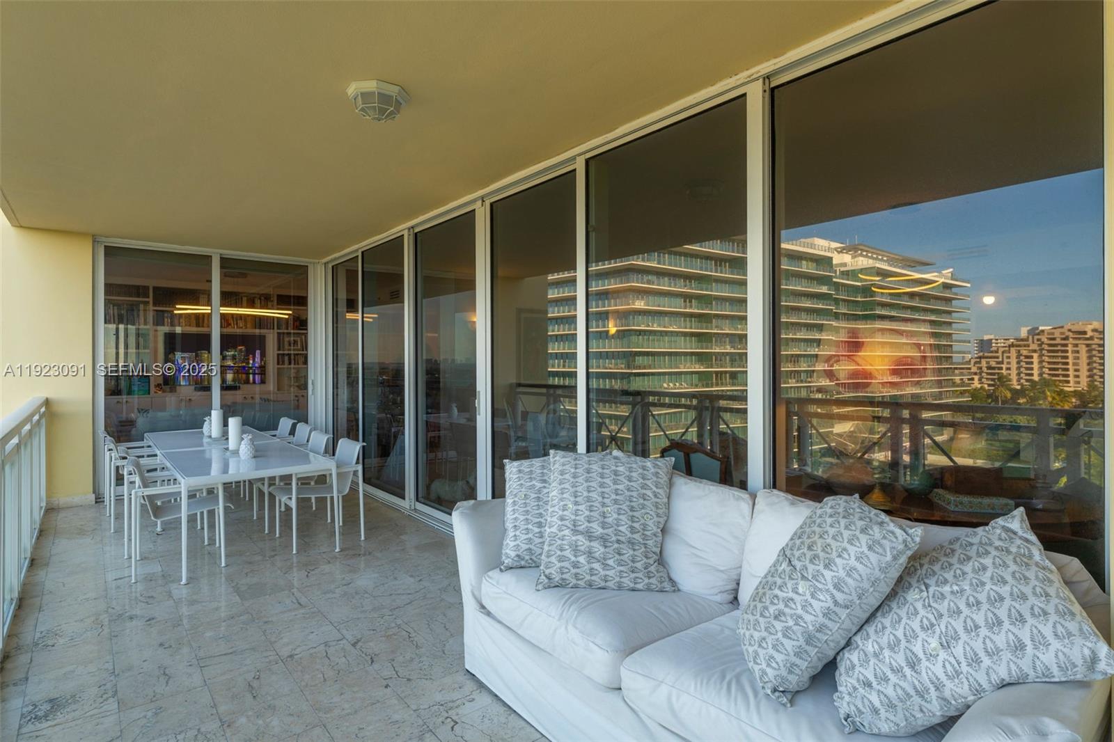 430 Grand Bay Dr #808 Key Biscayne, FL 33149