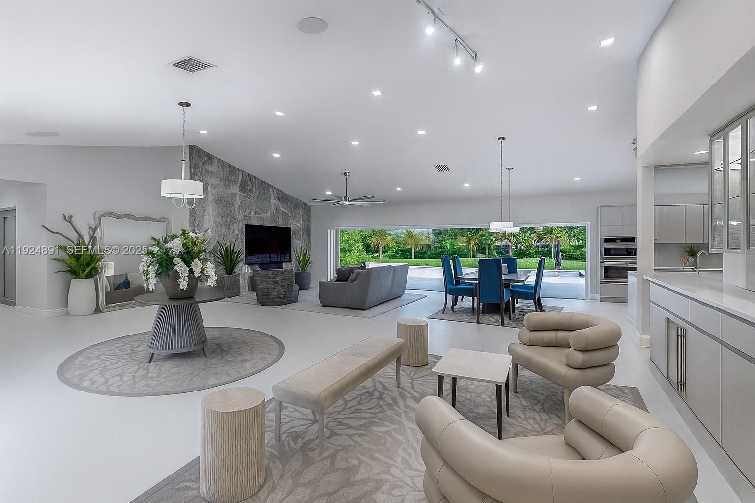 17873 W Fieldbrook Cir W