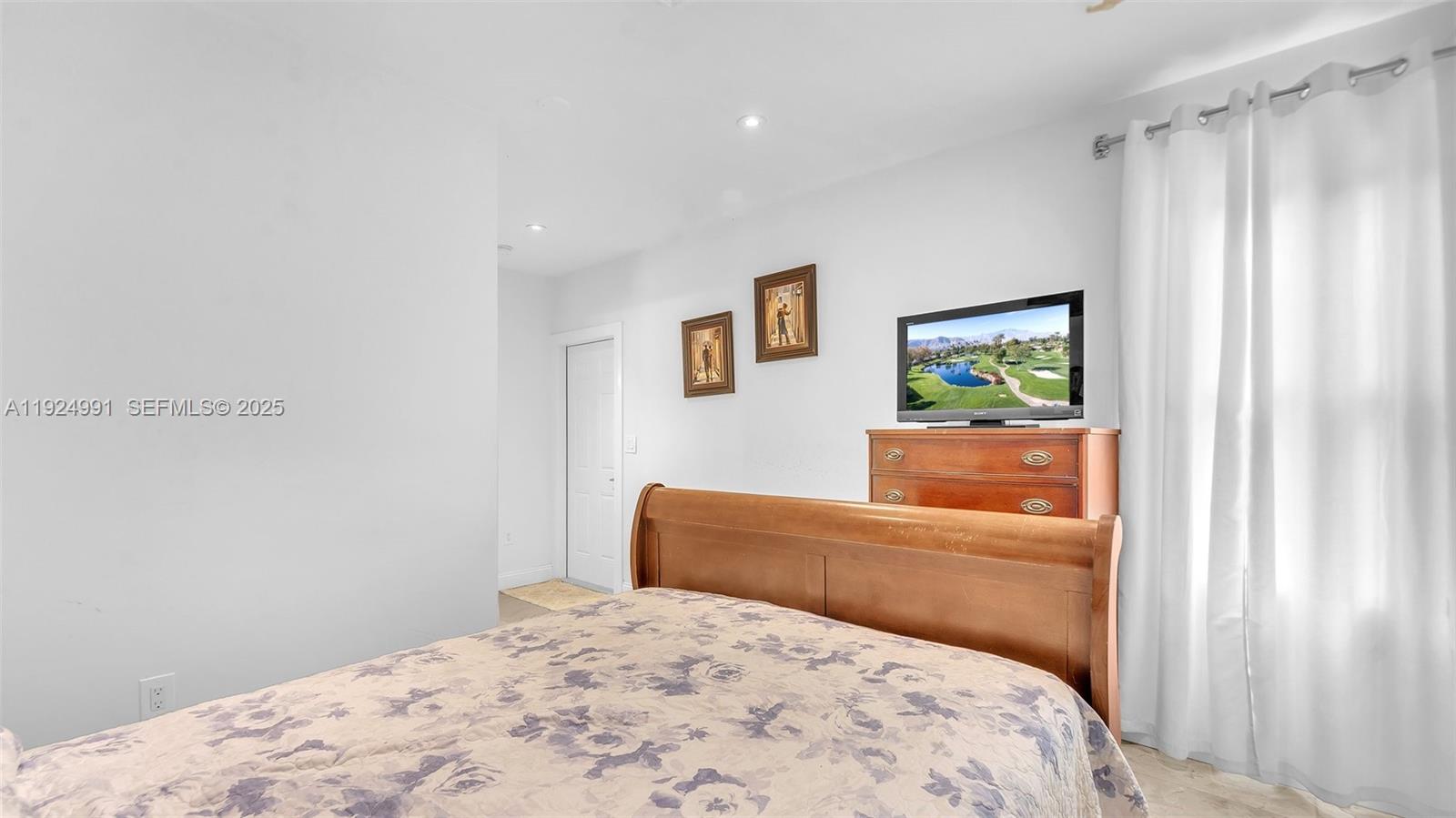 9220 SW 94th Pl Miami, FL 33176