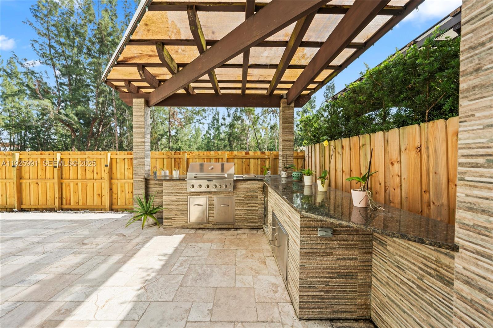 6933 NW 104th Ct Doral, FL 33178