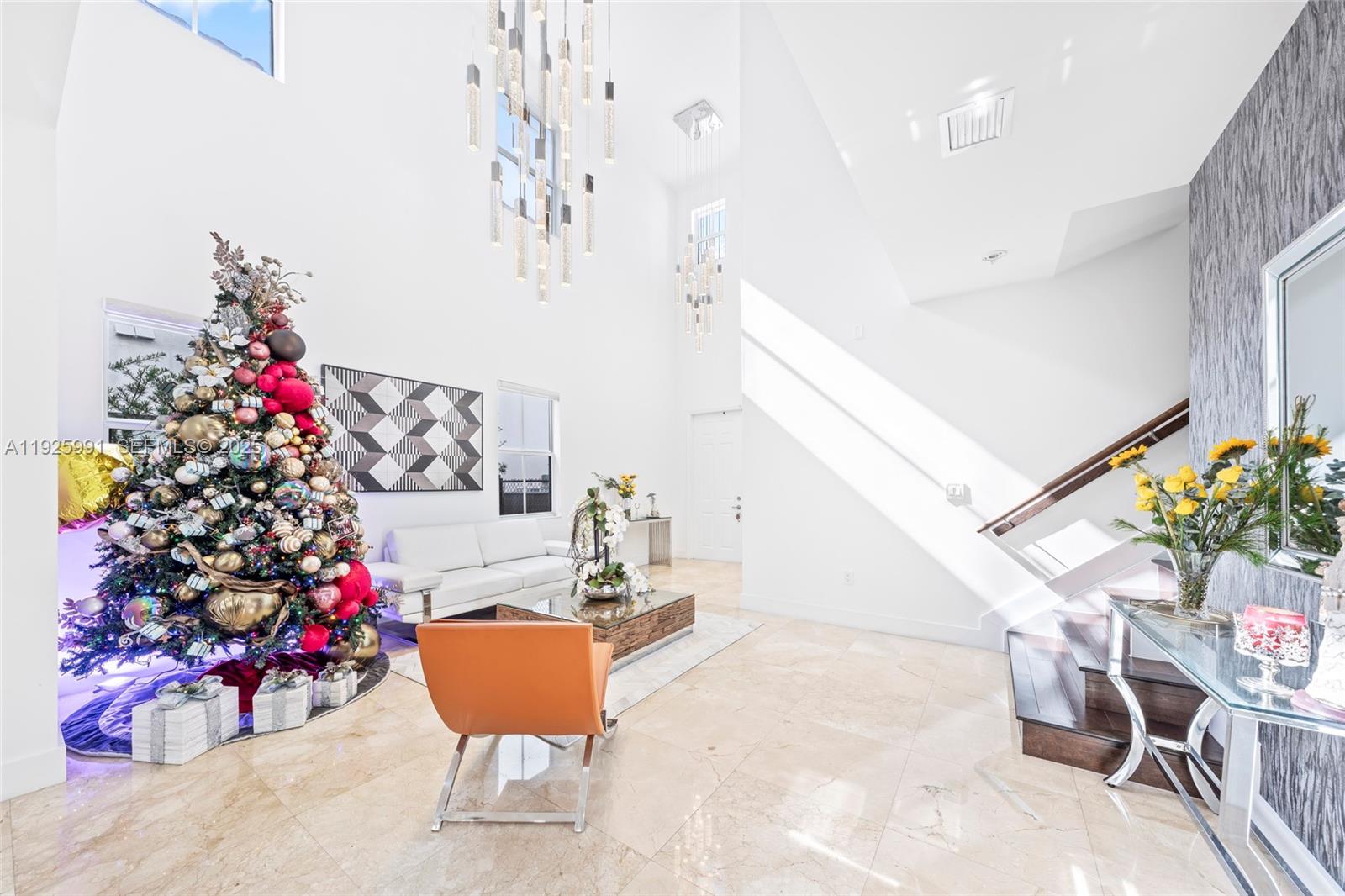 6933 NW 104th Ct Doral, FL 33178