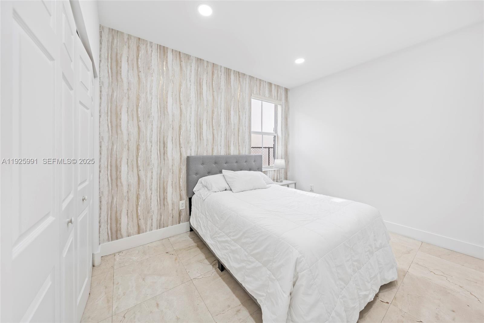 6933 NW 104th Ct Doral, FL 33178