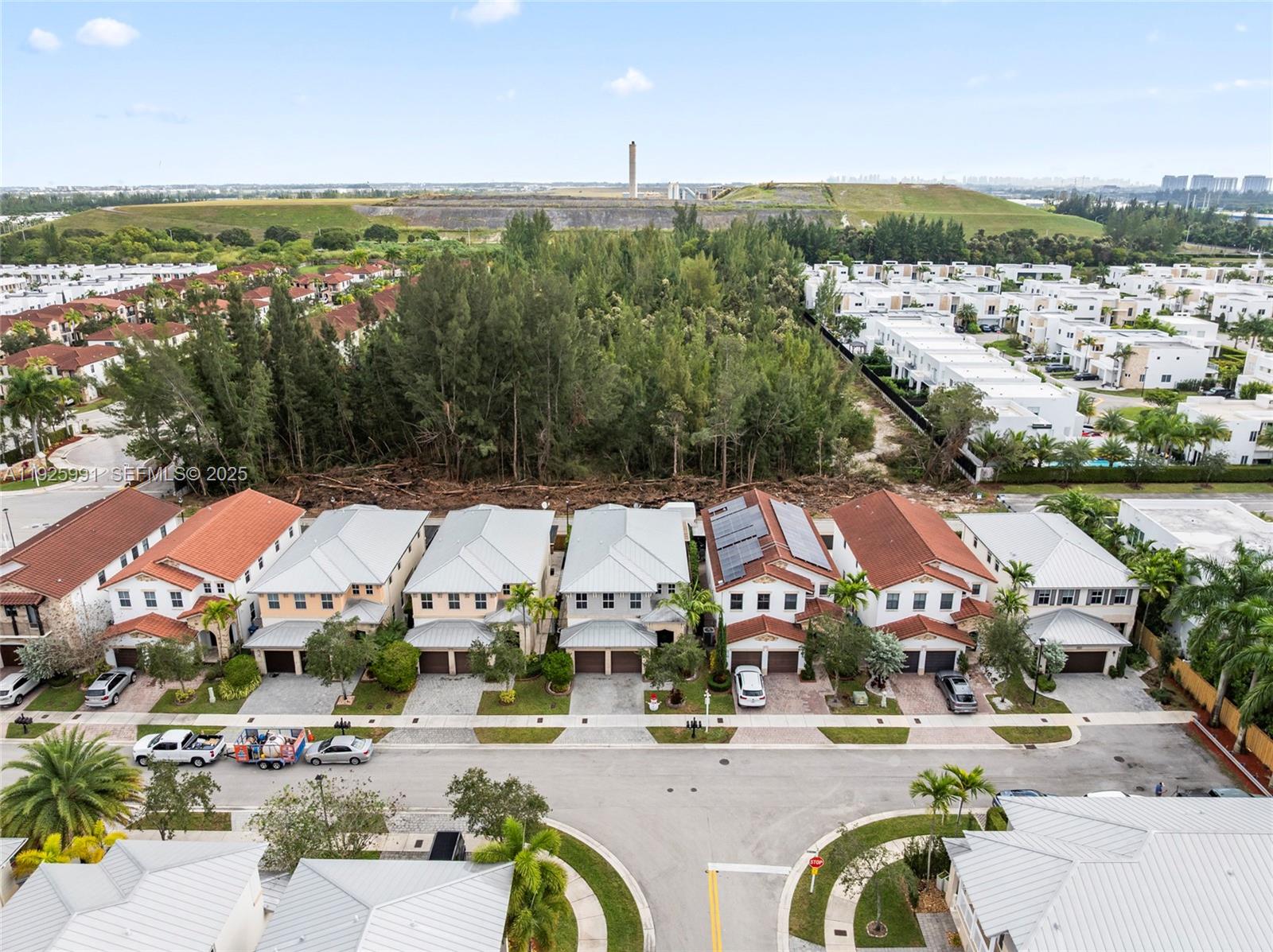 6933 NW 104th Ct Doral, FL 33178