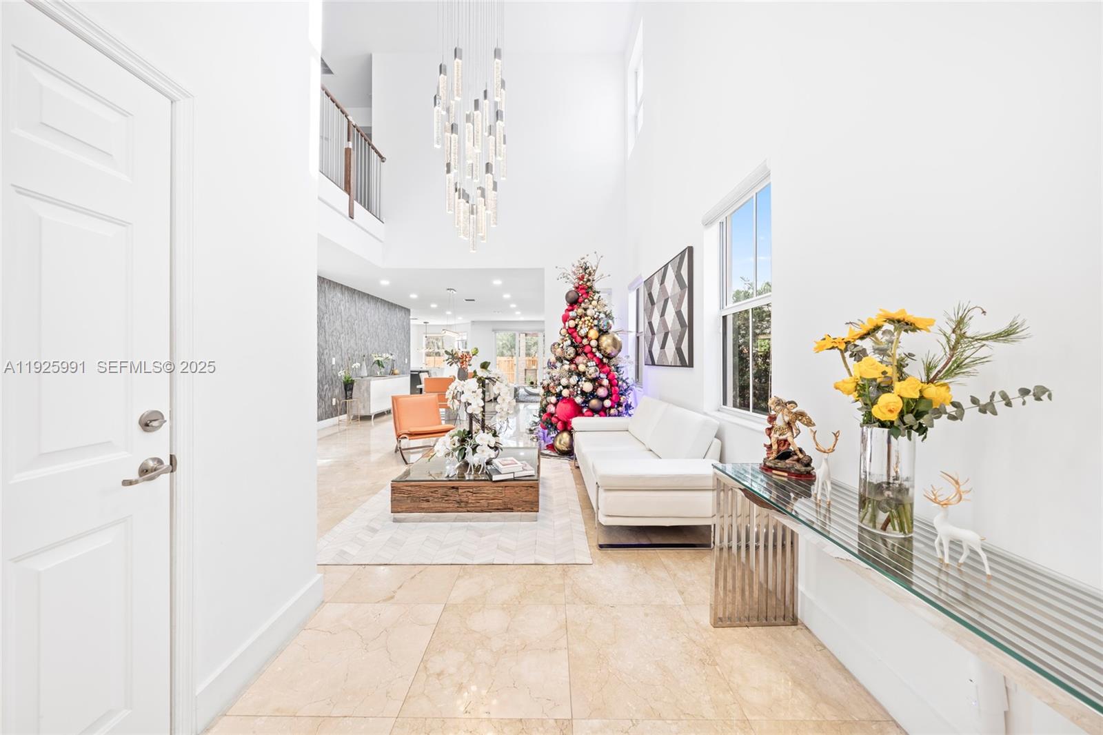 6933 NW 104th Ct Doral, FL 33178