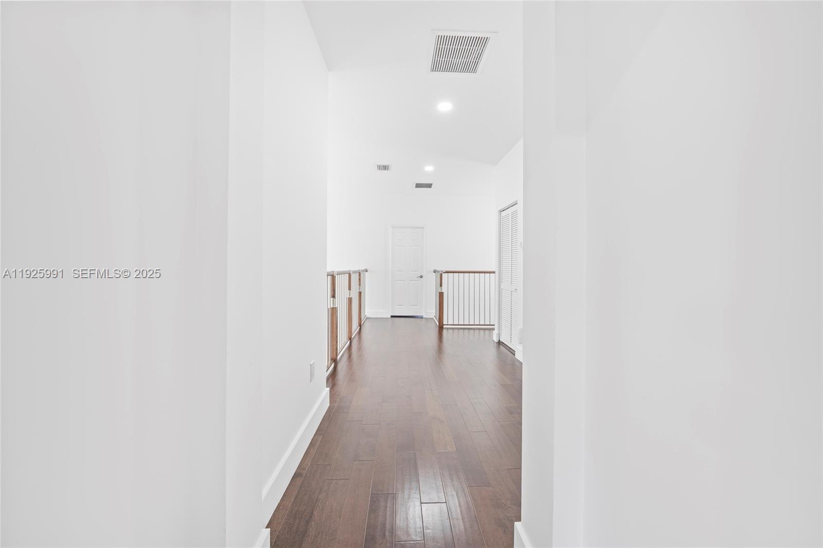 6933 NW 104th Ct Doral, FL 33178