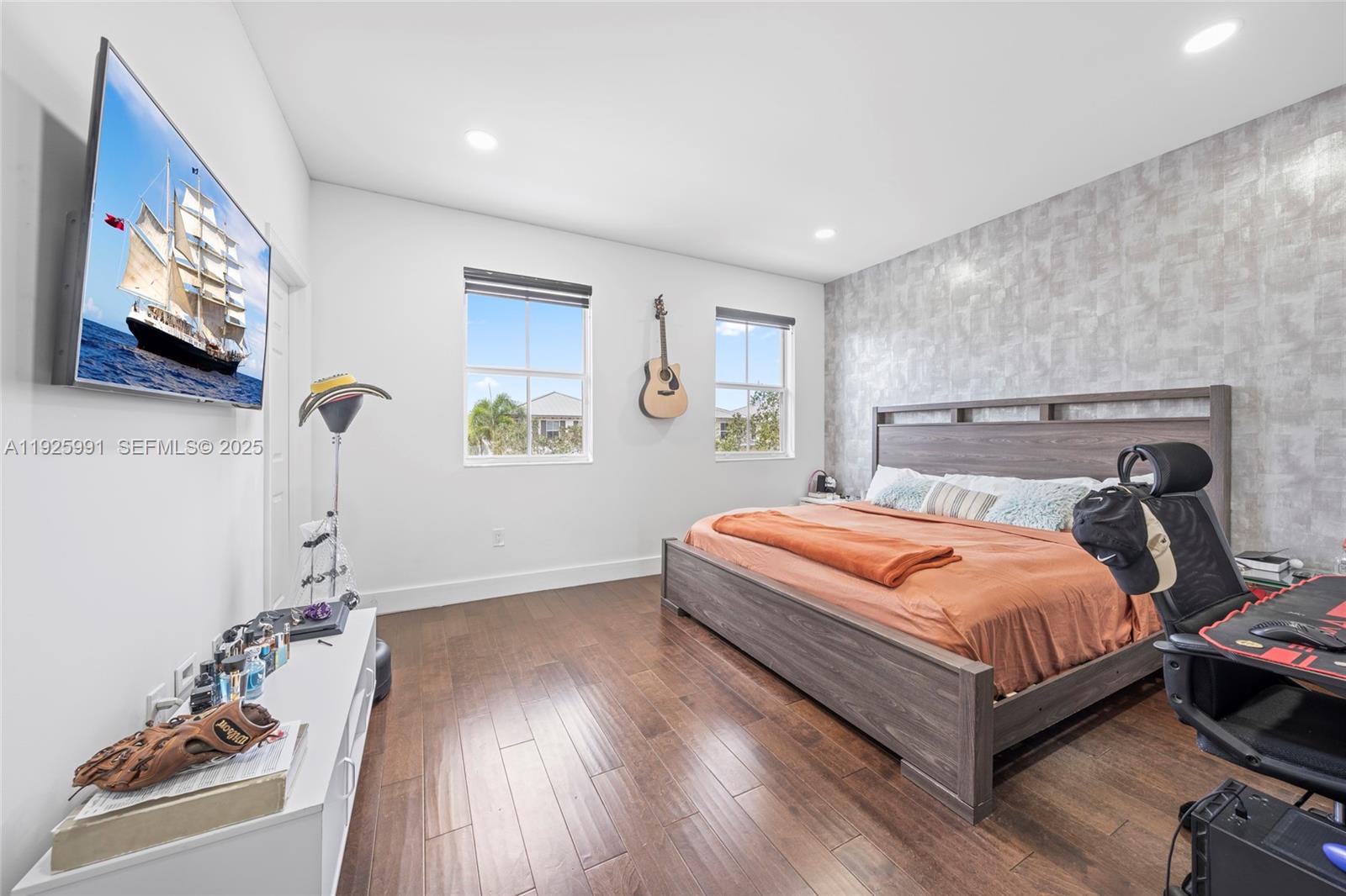 6933 NW 104th Ct Doral, FL 33178