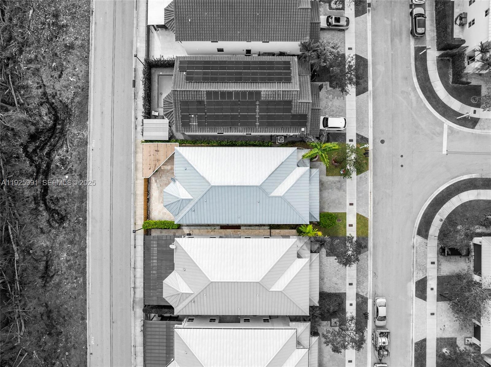 6933 NW 104th Ct Doral, FL 33178