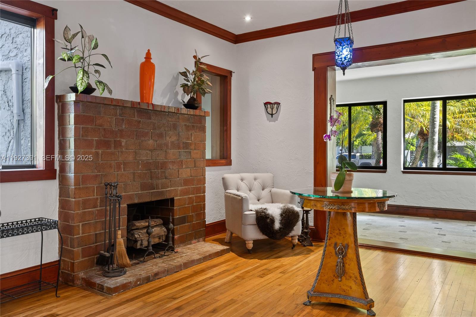 452 SW 21st Rd Miami, FL 33129