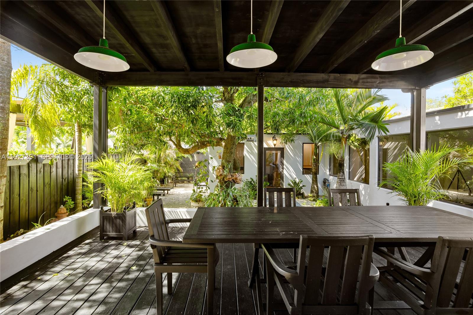 452 SW 21st Rd Miami, FL 33129