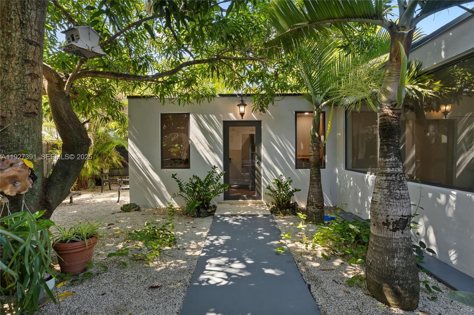 452 SW 21st Rd Miami, FL 33129