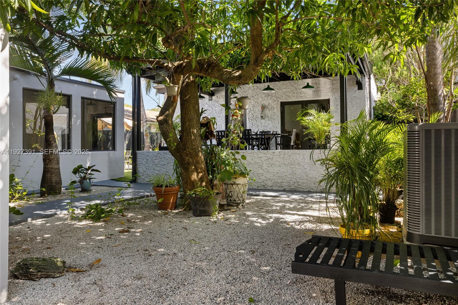 452 SW 21st Rd Miami, FL 33129