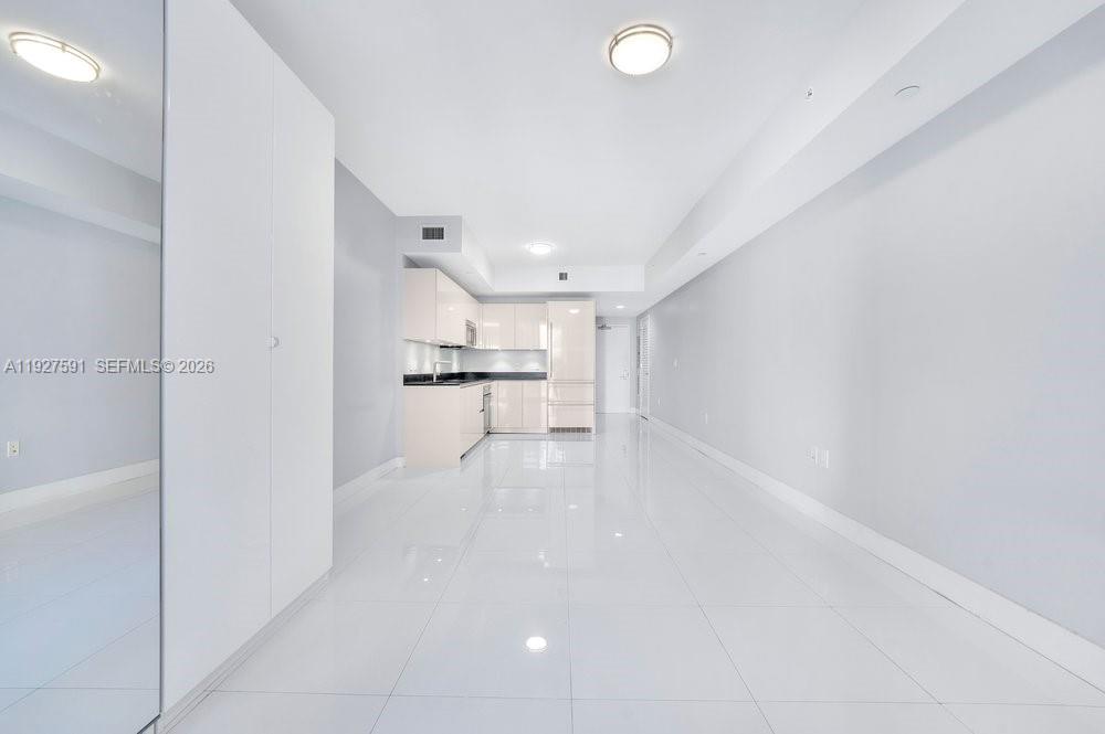 image 1010 Brickell14