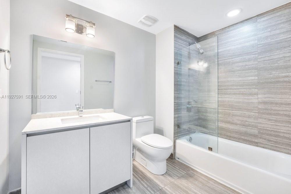 image 1010 Brickell16