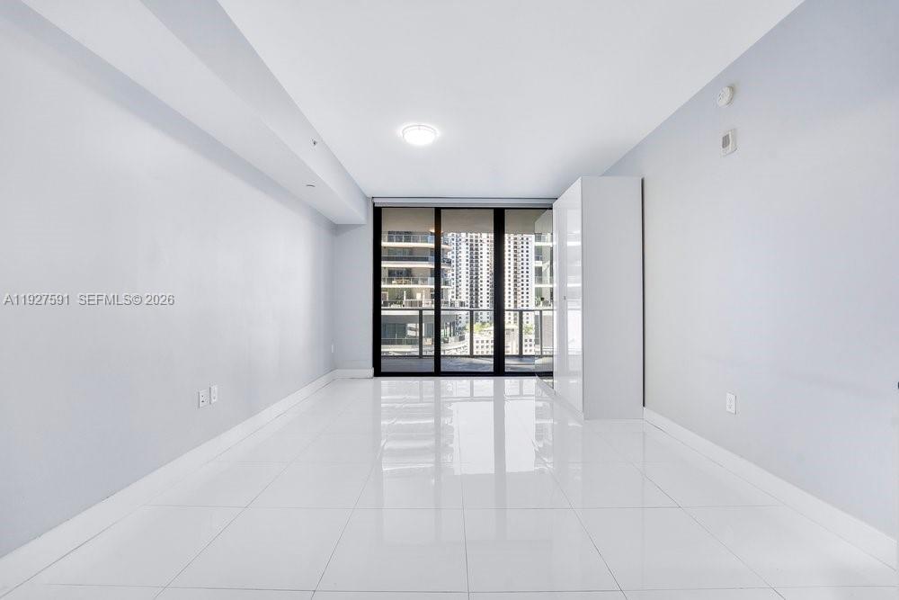 image 1010 Brickell17