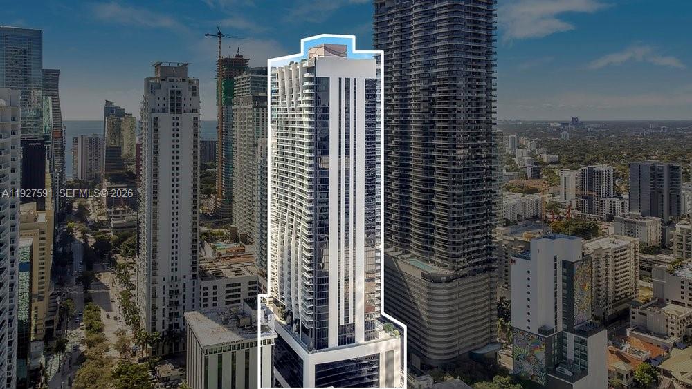 image 1010 Brickell34