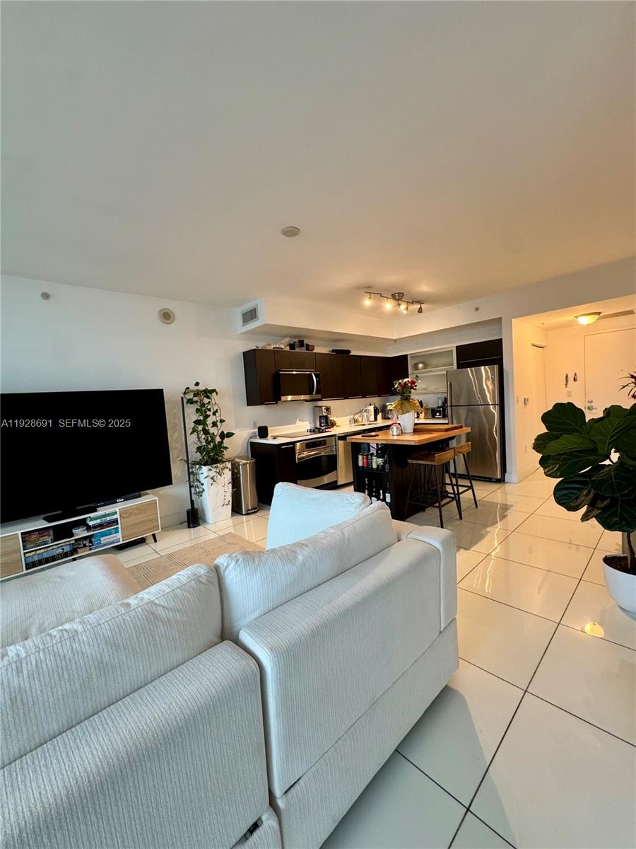 image The Ivy at Riverfront15