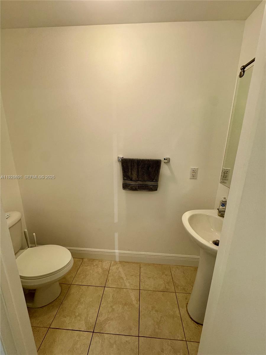 image The Ivy at Riverfront17