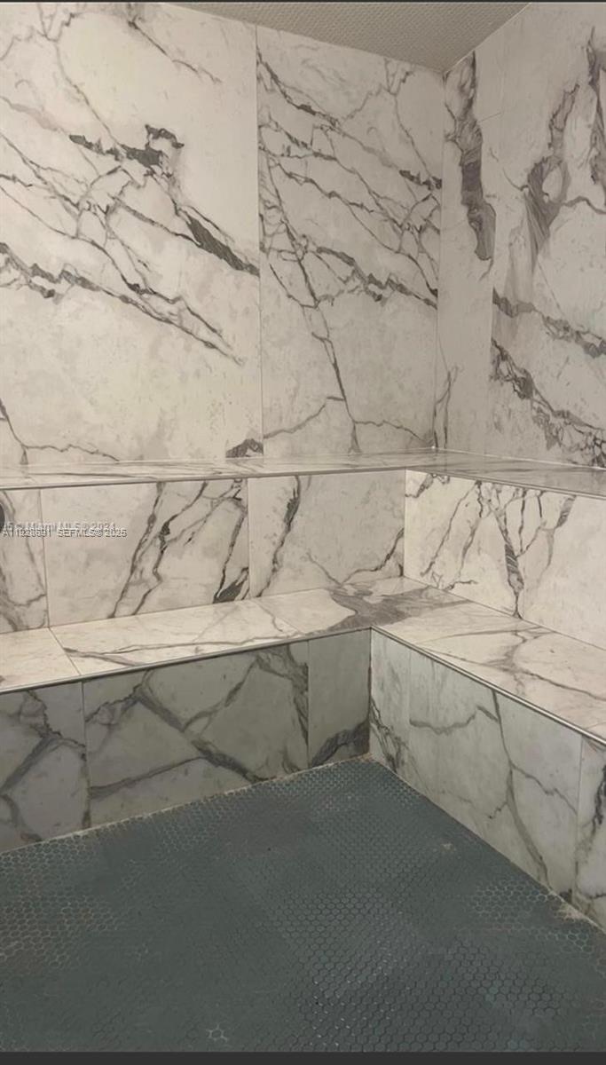 image The Ivy at Riverfront38