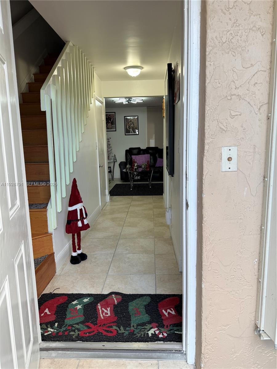 9525 SW 148th Ave Cir Miami, FL 33196