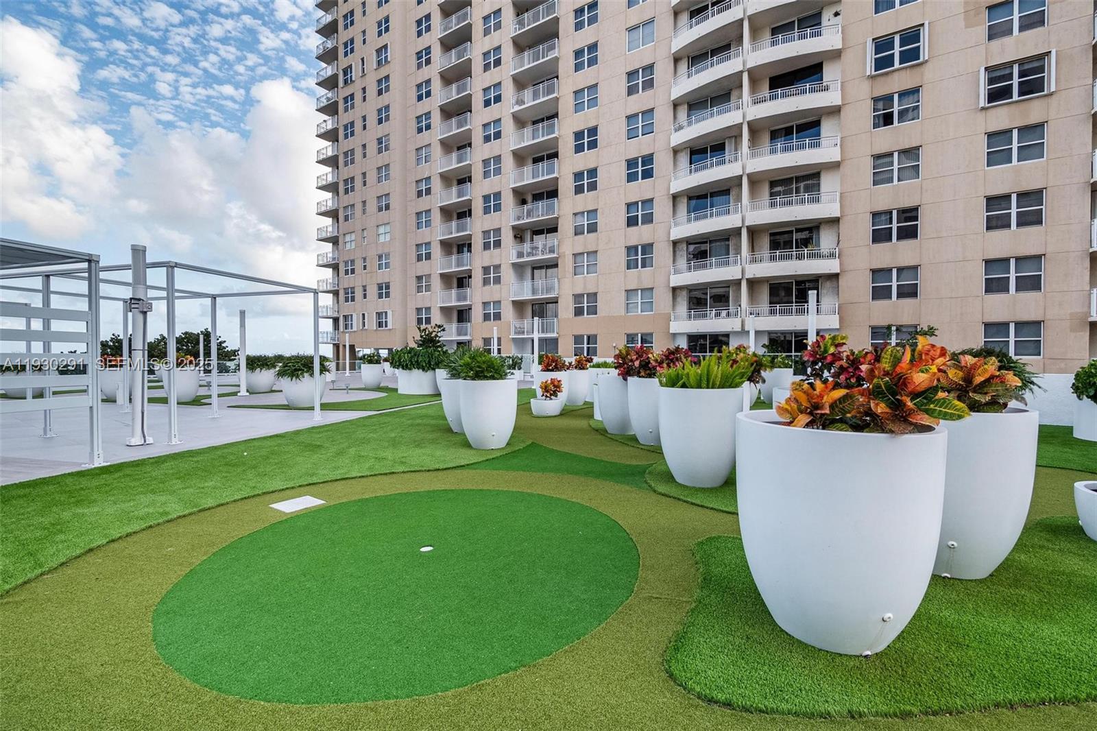 770 Claughton Is Dr #503 Miami, FL 33131