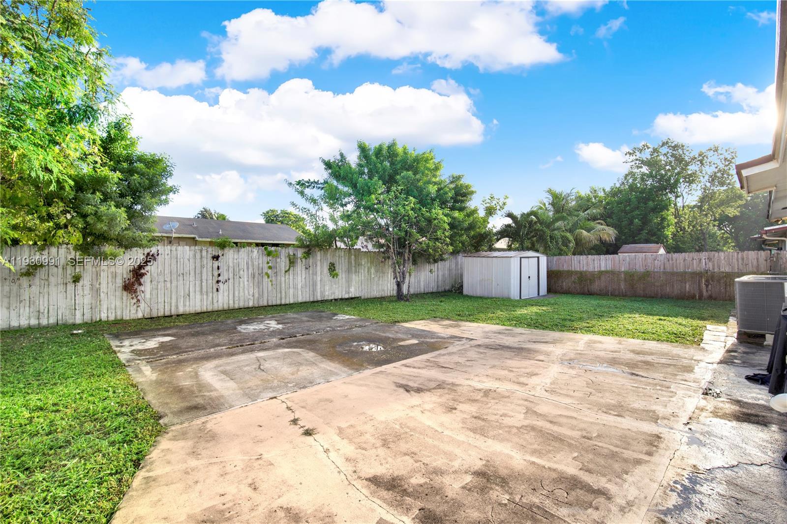 2771 NW 8th St Pompano Beach, FL 33069