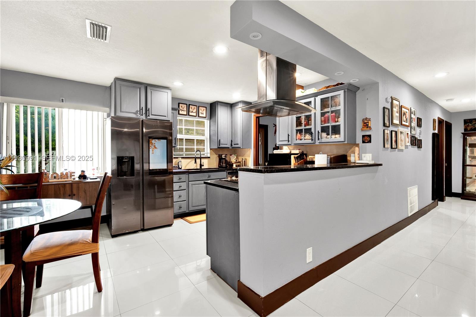 2771 NW 8th St Pompano Beach, FL 33069