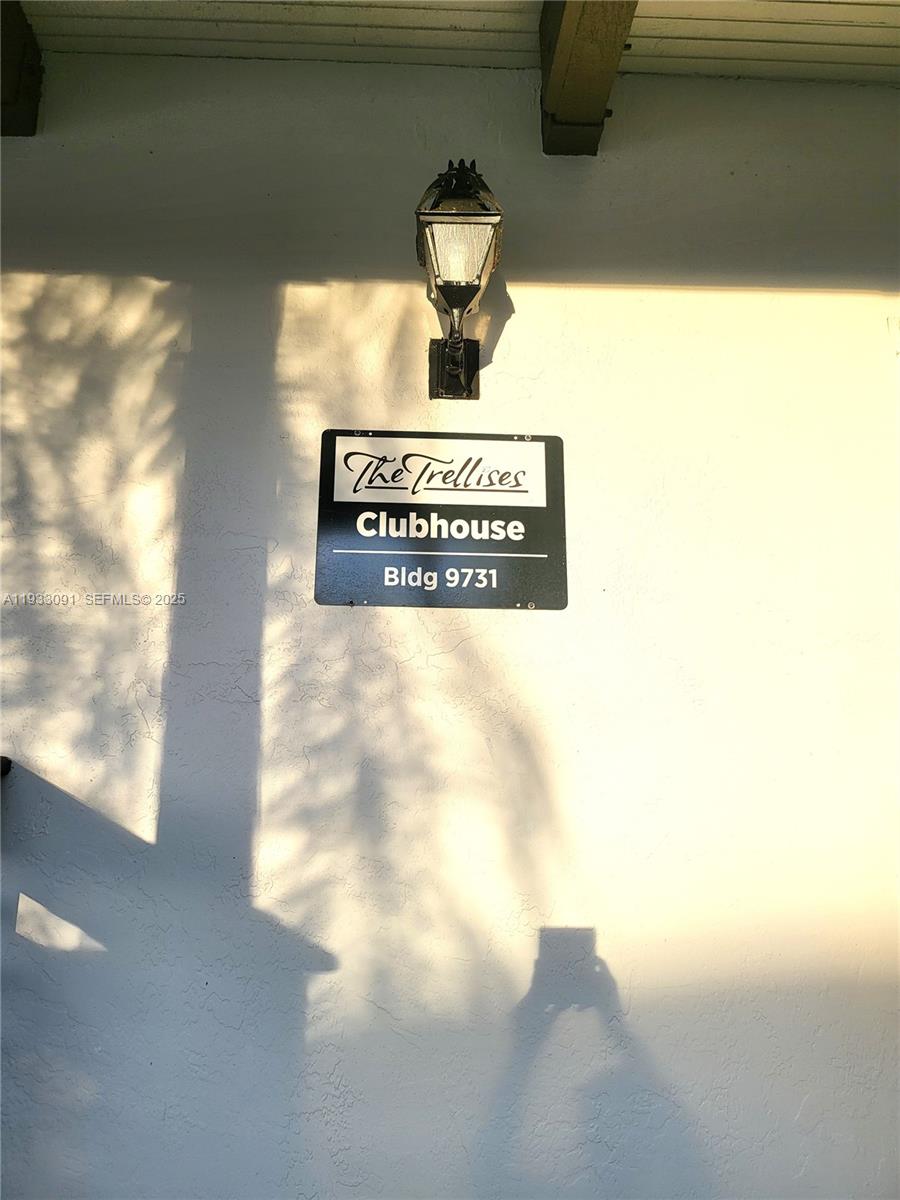 9723 N New Riv Canal Rd #416 Plantation, FL 33324