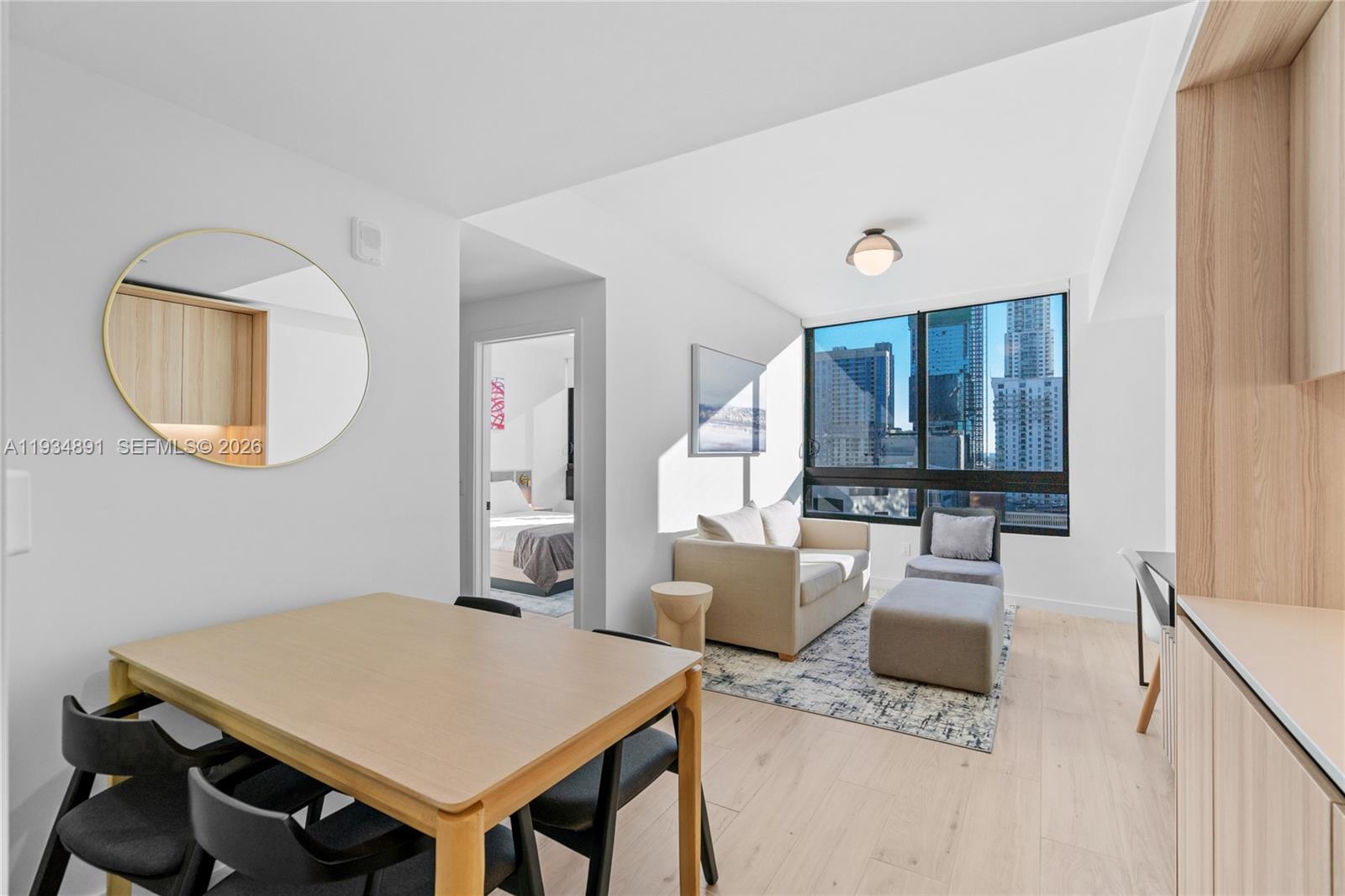 225 N Miami Ave #1405