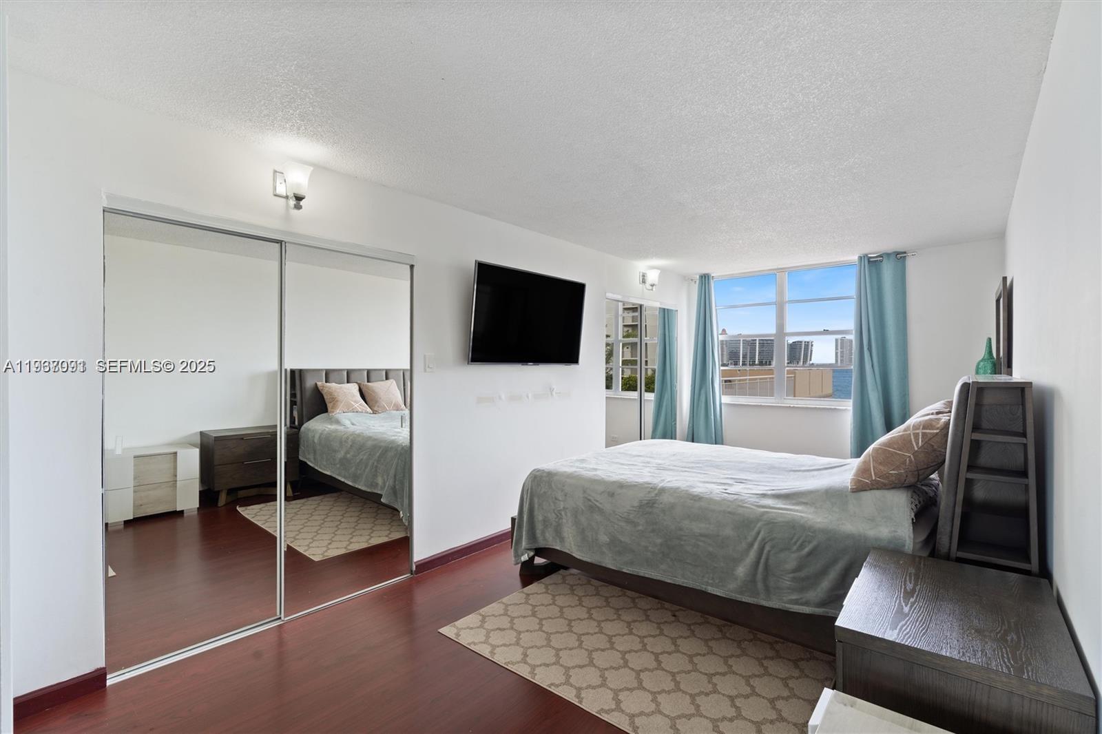 image Winston Towers 2009