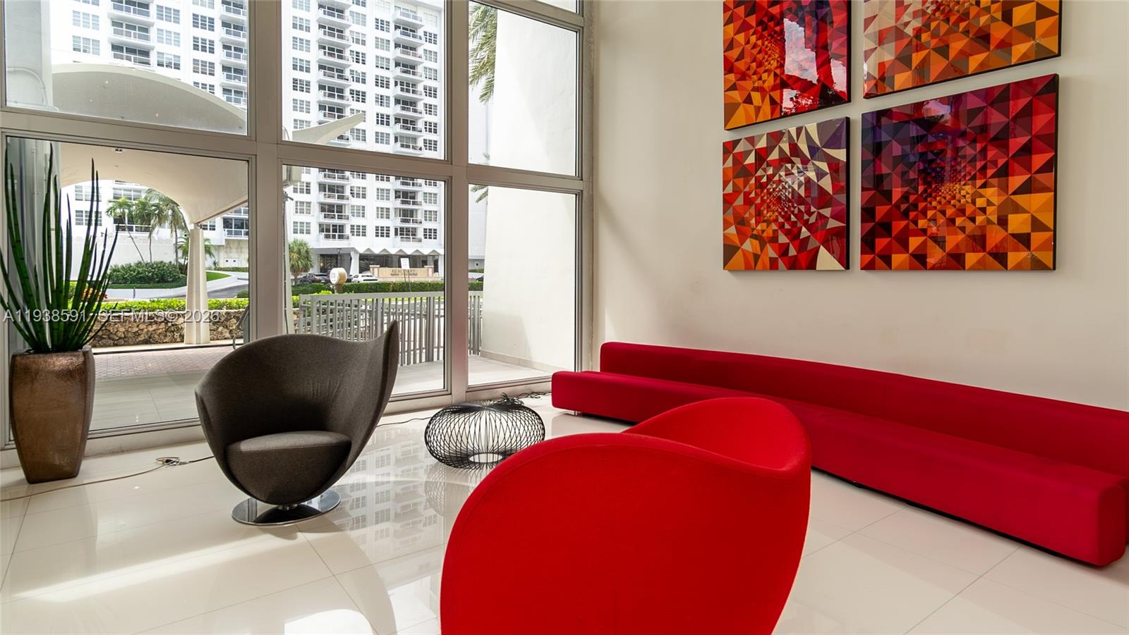 5701 Collins Ave #601 Miami Beach, FL 33140