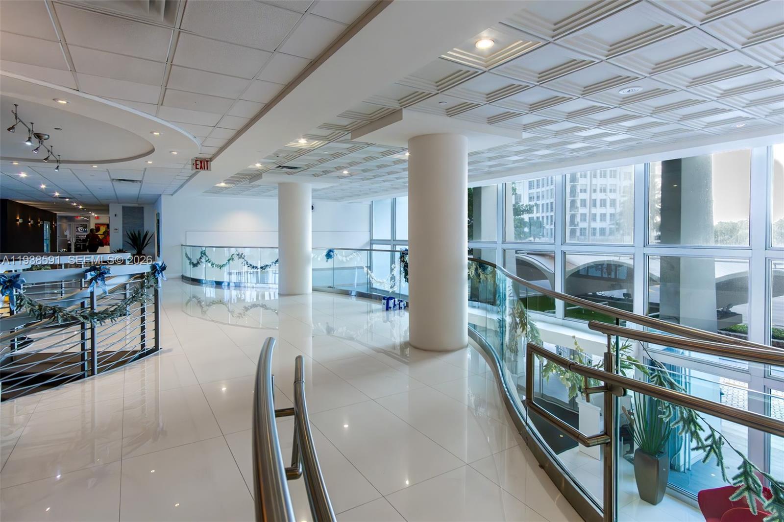 5701 Collins Ave #601 Miami Beach, FL 33140