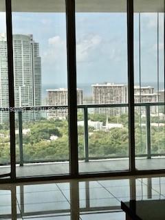 image Axis on Brickell South7