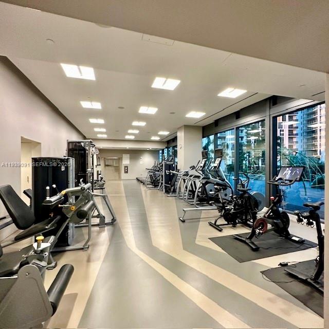 68 SE 6th St #2507 Miami, FL 33131