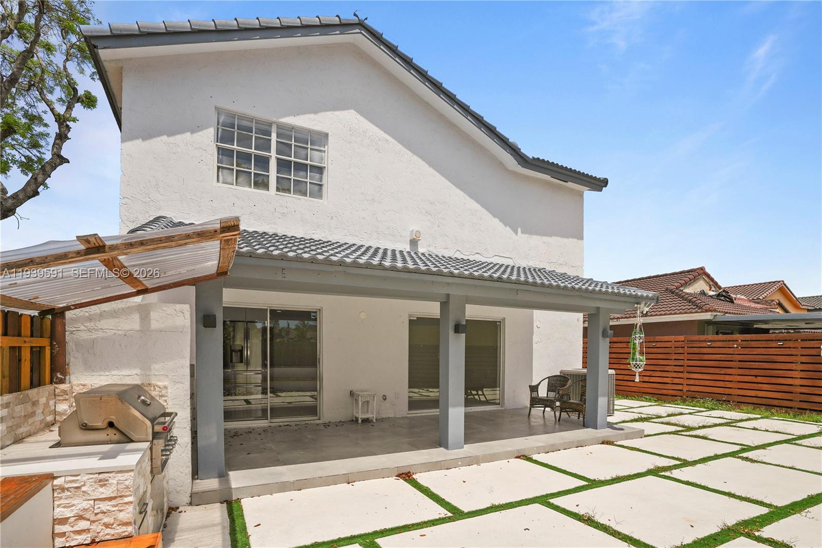 12894 SW 60th Ter Miami, FL 33183