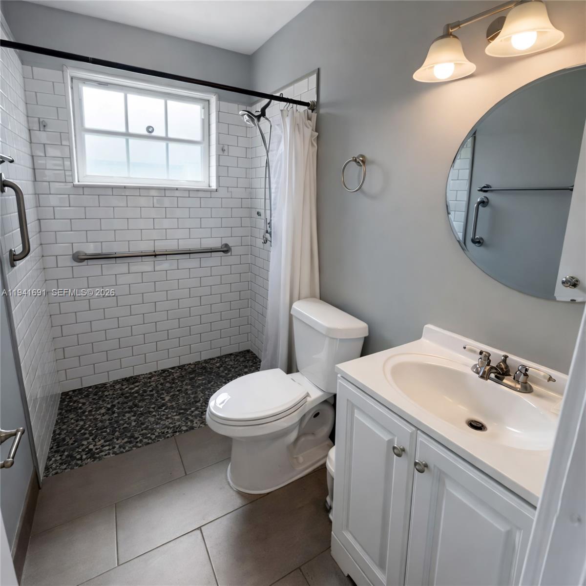 3015 SW 24th Ter Miami, FL 33145