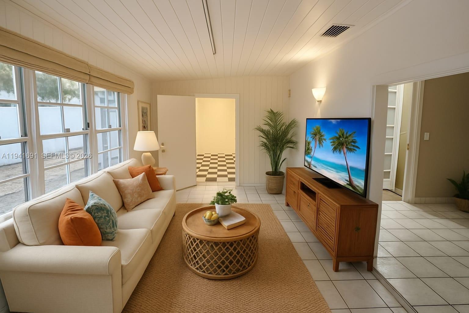 3015 SW 24th Ter Miami, FL 33145